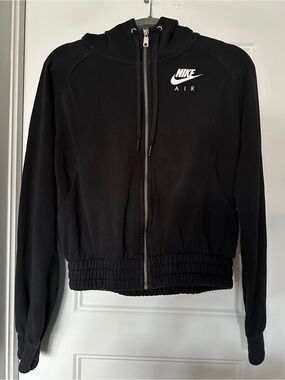 Nike Air Cropped Zip Up Hoodie